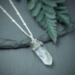 Wisior kryształ górski w srebrnej oprawie