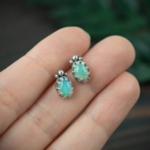 Lena sztyfty z niebiesko-zielonym opalem i kuleczkami