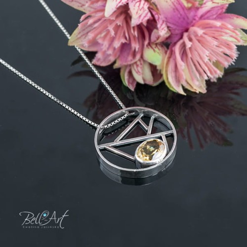 srebrny geometryczny wisior z cytrynem