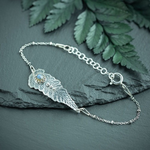 srebrna bransoletka liść paproci z labradorytem