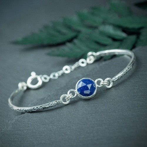 srebrna bransoletka flora z fasetowanym lapis lazuli