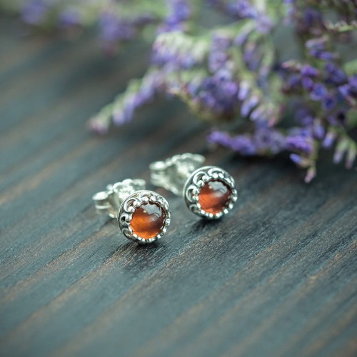 srebrne sztyfty granat almandyn i ażurowa oprawa