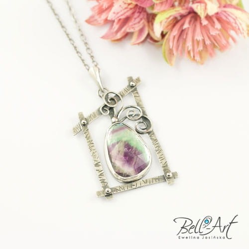 wisior z fasetowanym fluorytem